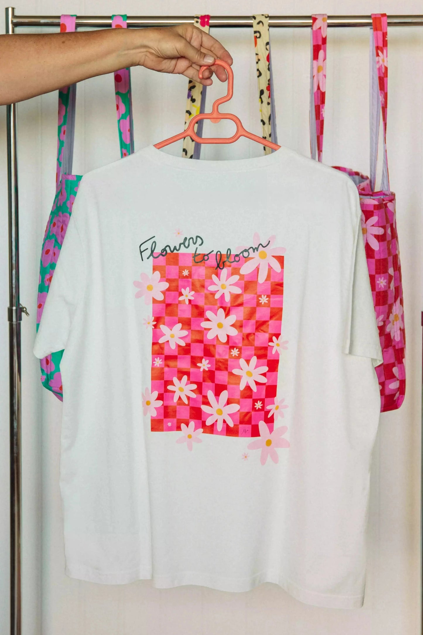 Tee-Shirt Blanc - Flowers to Bloom fait main en France Les Nicolettes